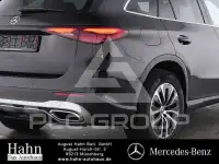 2025 Mercedes Benz GLC 200