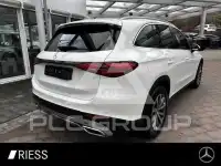 2025 Mercedes Benz GLC 200