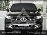 2025 Mercedes Benz GLC 200