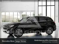 2025 Mercedes Benz GLC 200