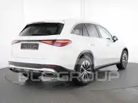 2025 Mercedes Benz GLC 200