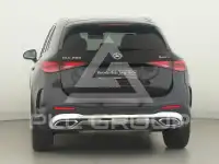 2025 Mercedes Benz GLC 200
