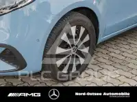 2025 Mercedes Benz V 220