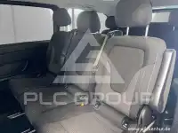 2025 Mercedes Benz V 220
