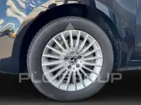 2025 Mercedes Benz V 220
