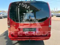 2025 Mercedes Benz V 220