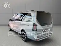 2025 Mercedes Benz V 220