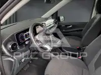 2025 Mercedes Benz V 220