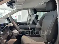 2025 Mercedes Benz V 220