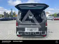 2025 Mercedes Benz V 220