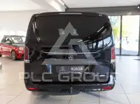 2025 Mercedes Benz V 220