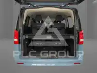 2025 Mercedes Benz V 220