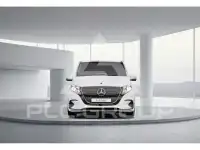 2025 Mercedes Benz V 220