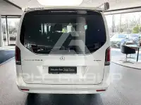 2025 Mercedes Benz V 220