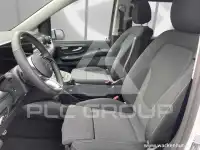 2025 Mercedes Benz V 220
