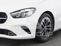 2025 Mercedes Benz B 180