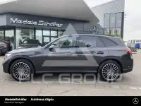2025 Mercedes Benz GLC 220