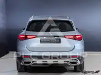 2025 Mercedes Benz GLC 220
