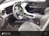 2025 Mercedes Benz GLC 220