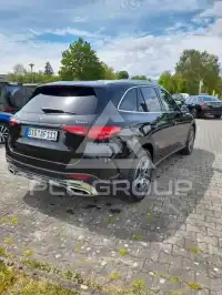 2025 Mercedes Benz GLC 220