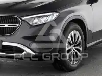 2025 Mercedes Benz GLC 220