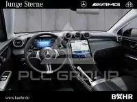 2025 Mercedes Benz GLC 220