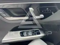2025 Mercedes Benz GLC 220