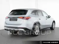 2025 Mercedes Benz GLC 220
