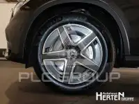 2025 Mercedes Benz GLC 220