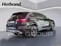 2025 Mercedes Benz GLC 220