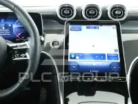 2025 Mercedes Benz GLC 220