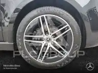 2025 Mercedes Benz V 300