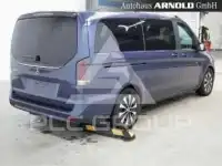 2025 Mercedes Benz V 300