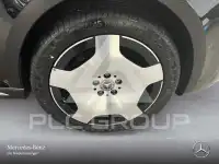 2025 Mercedes Benz V 300