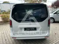2025 Mercedes Benz V 300