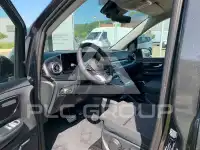2025 Mercedes Benz V 300