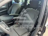 2025 Mercedes Benz V 300