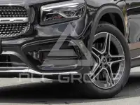 2025 Mercedes Benz GLB 180
