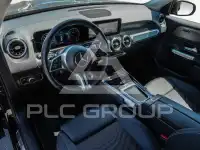 2025 Mercedes Benz GLB 220
