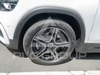 2025 Mercedes Benz GLB 220