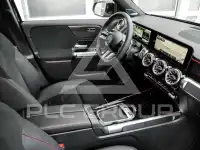2025 Mercedes Benz GLB 220