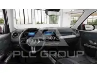 2025 Mercedes Benz GLB 220
