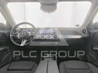 2025 Mercedes Benz GLB 220