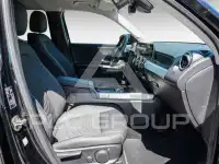 2025 Mercedes Benz GLB 220