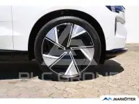 2025 Volvo EX 90