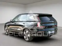 2025 Volvo EX 90