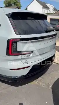 2025 Volvo EX 90