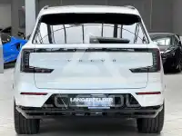 2025 Volvo EX 90