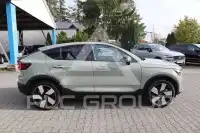 2025 Volvo EX 40