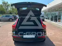 2025 Volvo EX 40